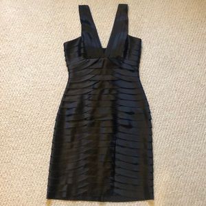 BCBG MaxAzria Dress Size 4